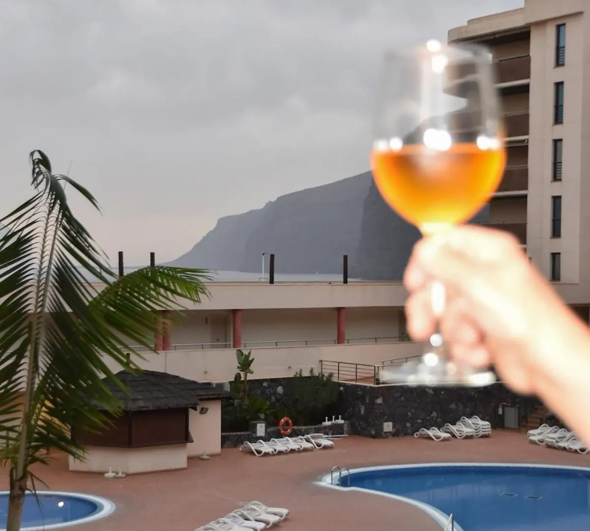 Bryson Home Gigantes Puerto de Santiago  0*, Puerto de Santiago (Tenerife)
