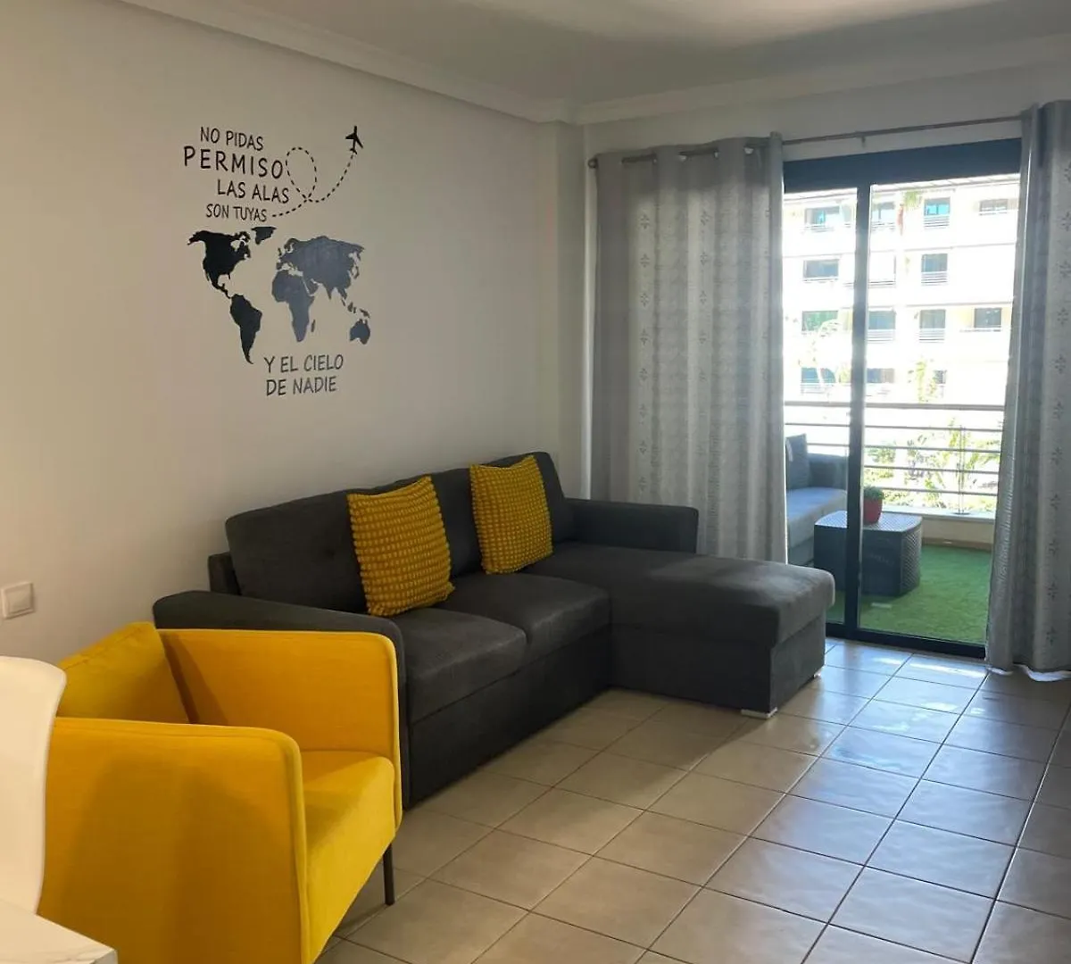 Bryson Home Gigantes Puerto de Santiago  0*, Puerto de Santiago (Tenerife)